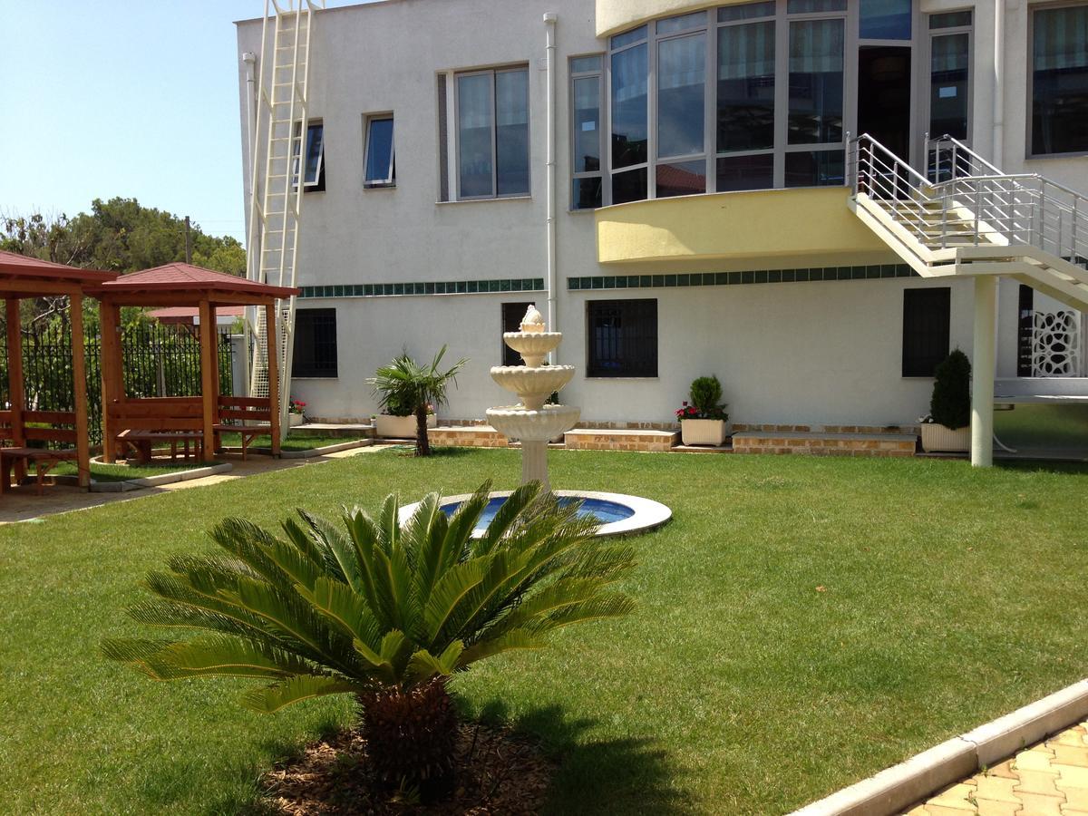 Hotel Alba Shëngjin Exteriör bild