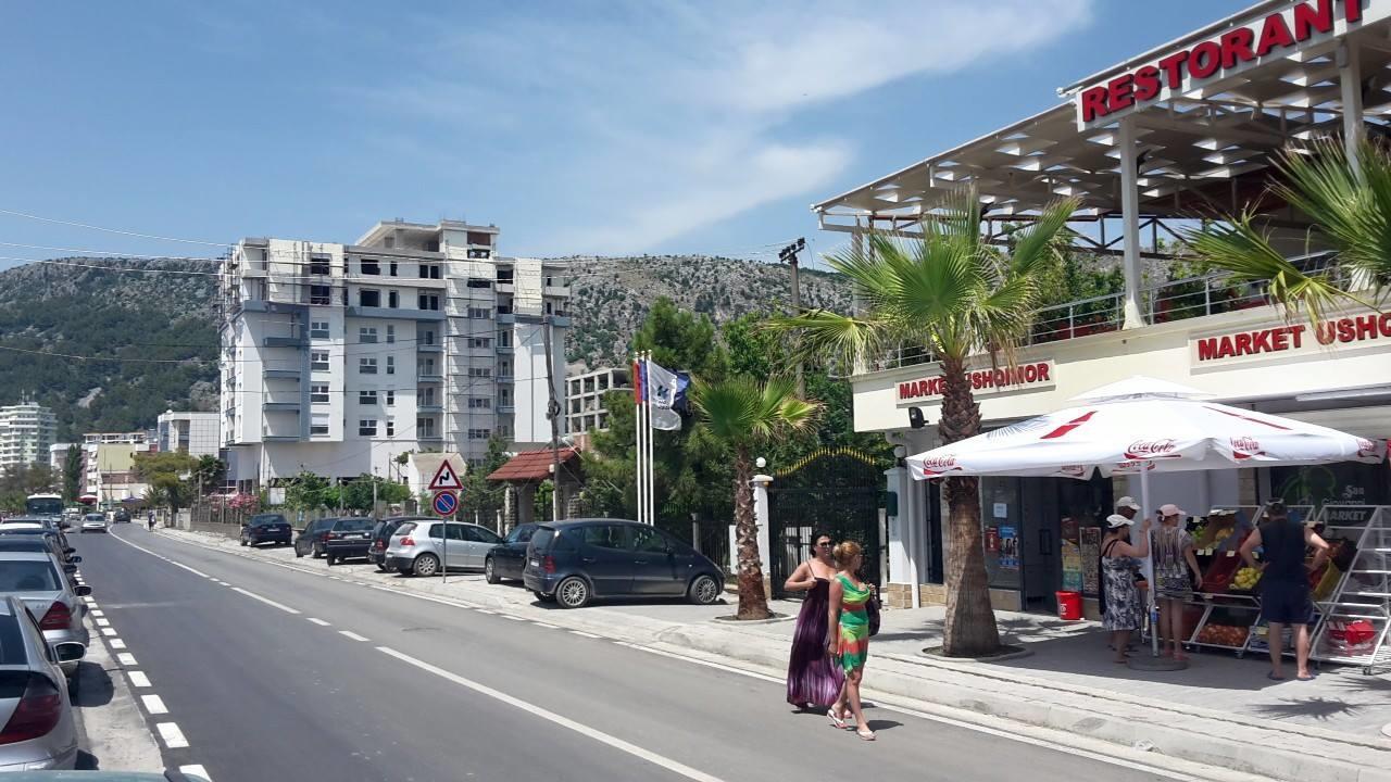 Hotel Alba Shëngjin Exteriör bild