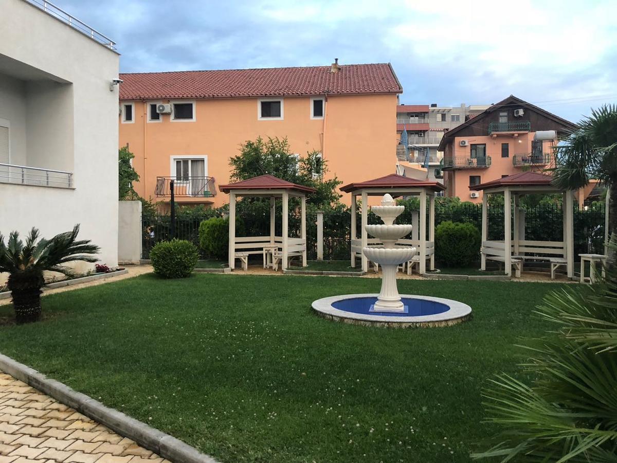 Hotel Alba Shëngjin Exteriör bild